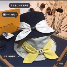 Best Christian Dior Colorblock bow Fisherman hat