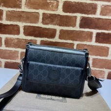 Designer Gucci Replica Messenger 674164 bag with Interlocking G